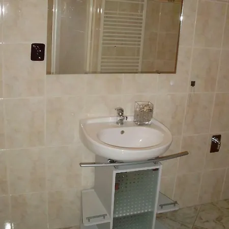 Apartmanovy Dum *